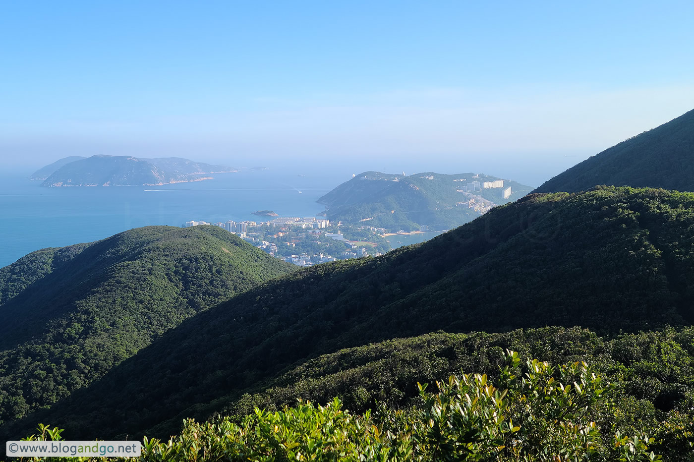 Wong Nai Chung to Stanley - Over the Twins and Stanley in View
